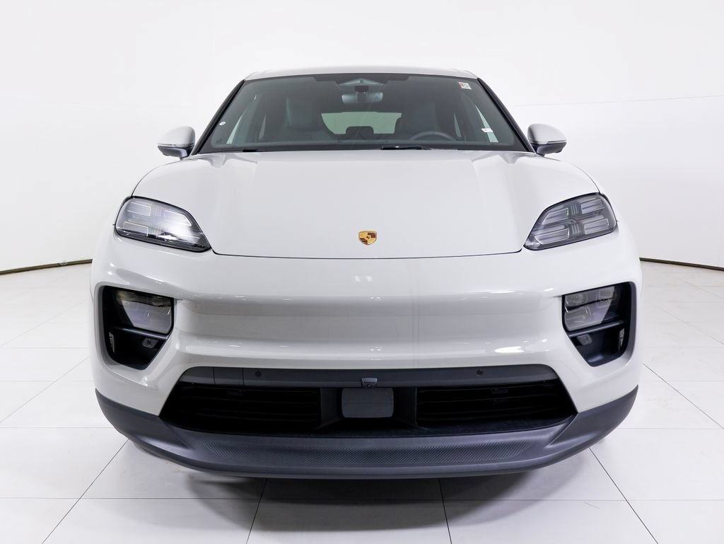 New 2026 Porsche Macan 4 Electric AWD/4WD image 30