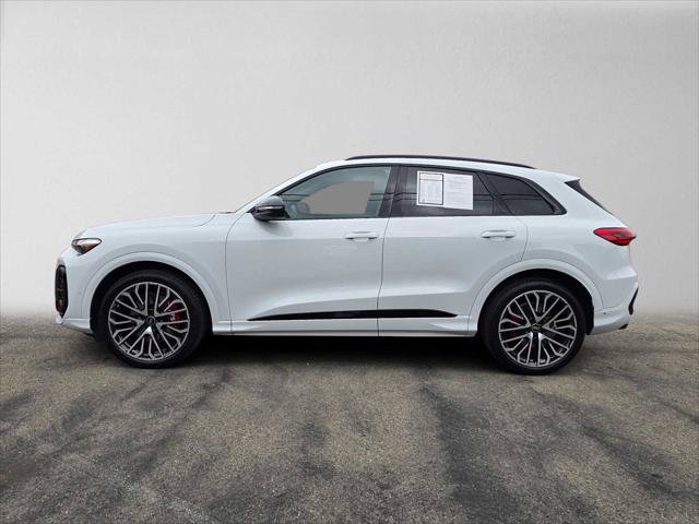 Certified 2025 Audi SQ5 Premium Plus w/ Premium Plus Package AWD/4WD image 6