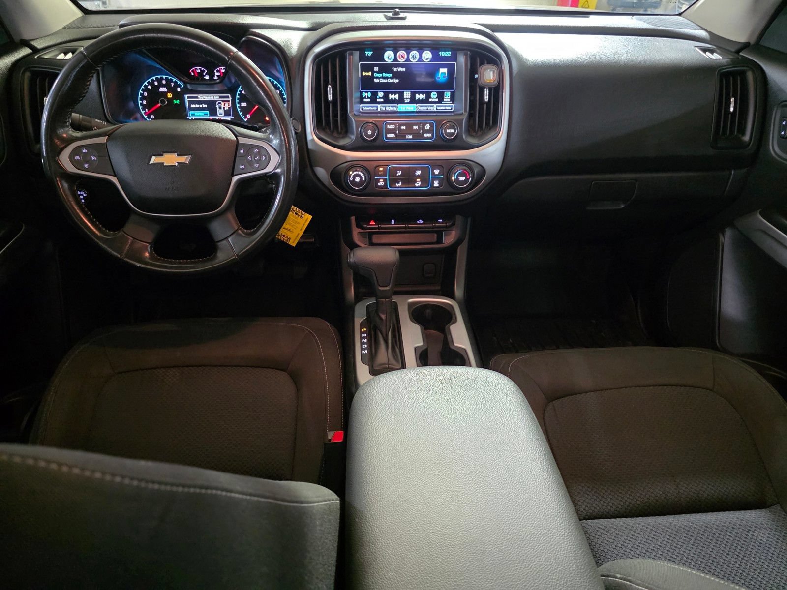 Used 2016 Chevrolet Colorado LT w/ LT Convenience Package RWD image 14