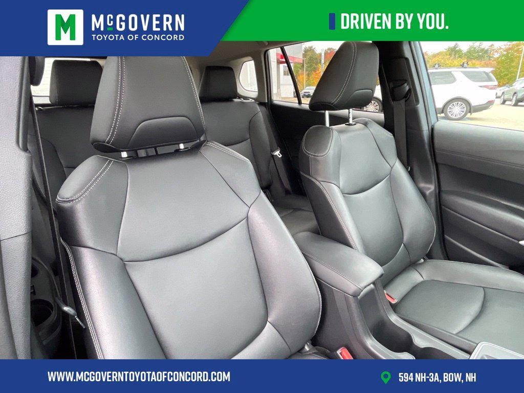 Used 2026 Toyota Corolla Cross XLE w/ Convenience Package AWD/4WD image 26