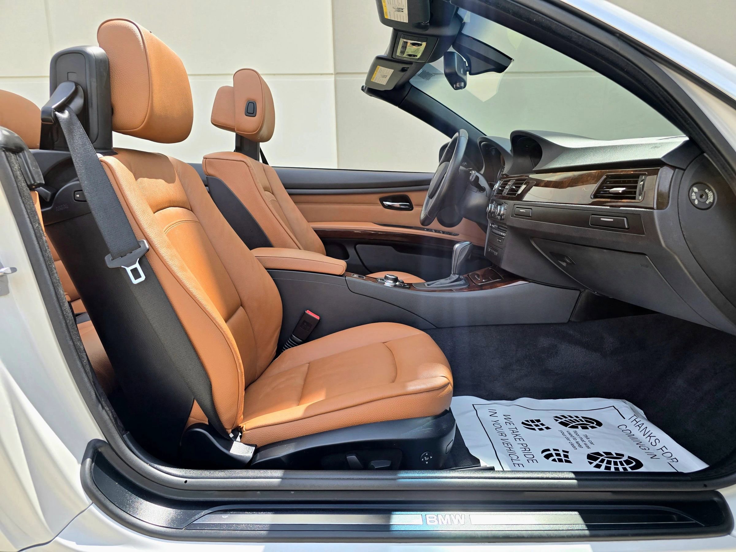 Used 2013 BMW 335i Convertible RWD image 25