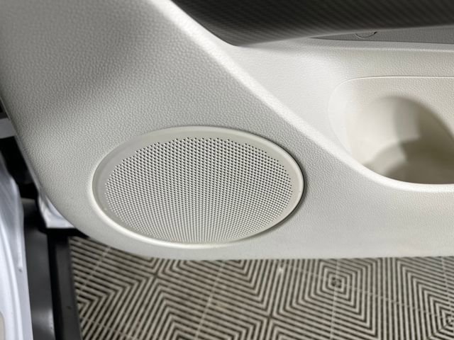 Used 2025 Genesis GV60 Advanced image 29