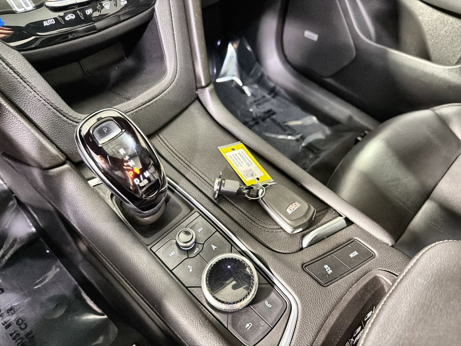 Used 2023 Cadillac XT6 Sport image 40