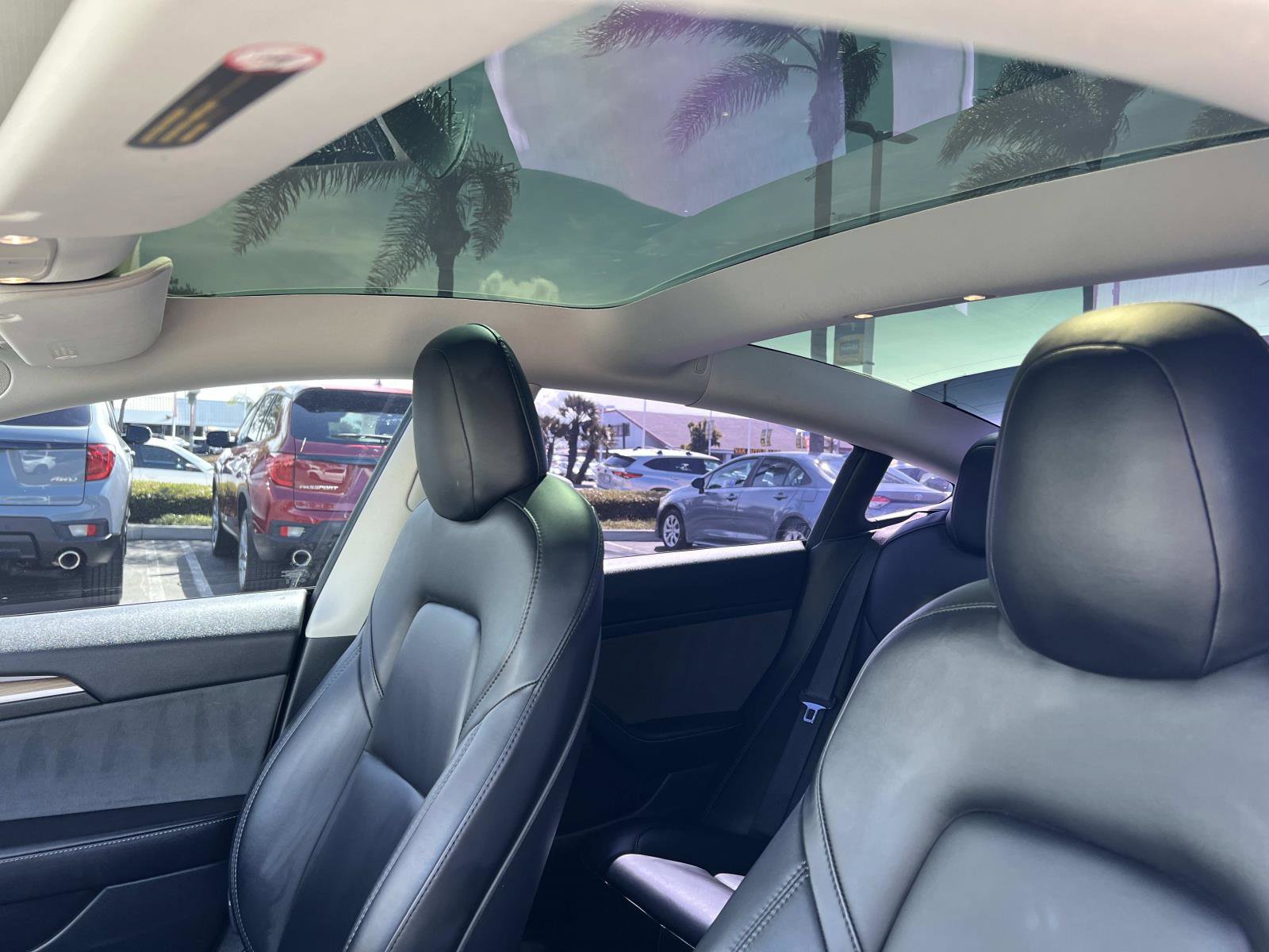 Used 2022 Tesla Model 3 Long Range image 17