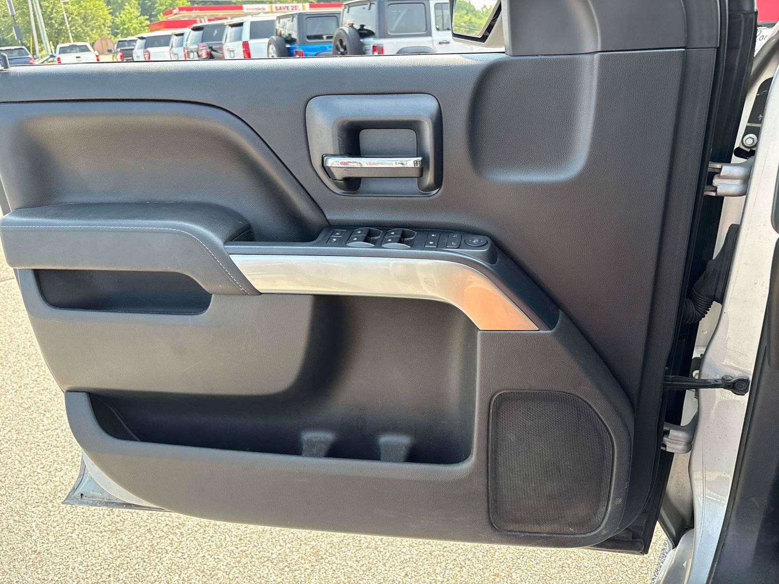 Used 2016 Chevrolet Silverado 1500 LT w/ All Star Edition AWD/4WD image 13