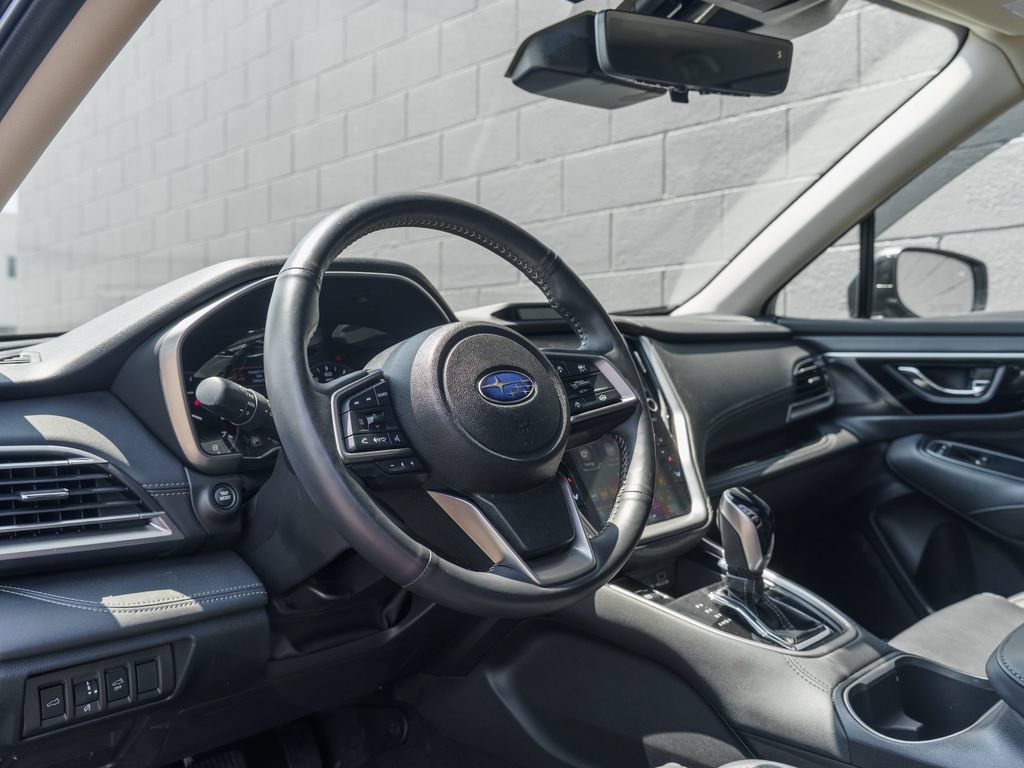Used 2025 Subaru Outback Touring XT AWD/4WD image 5