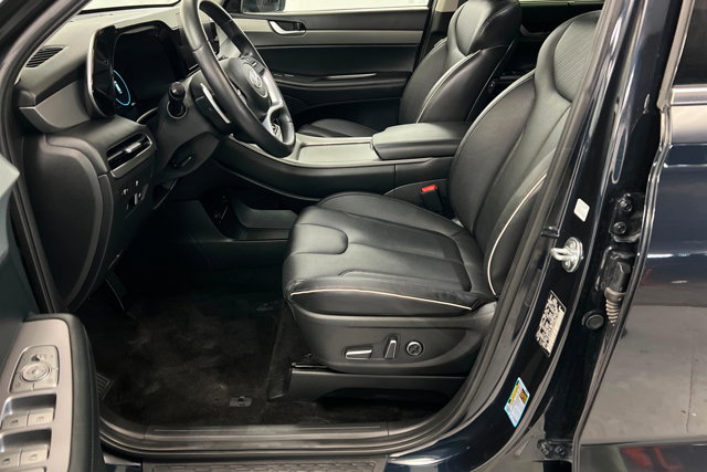 Used 2024 Hyundai Palisade SEL w/ Premium Package image 17