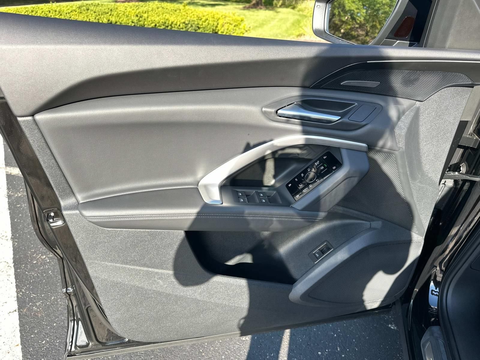 New 2025 Audi Q5 Premium Plus AWD/4WD image 11