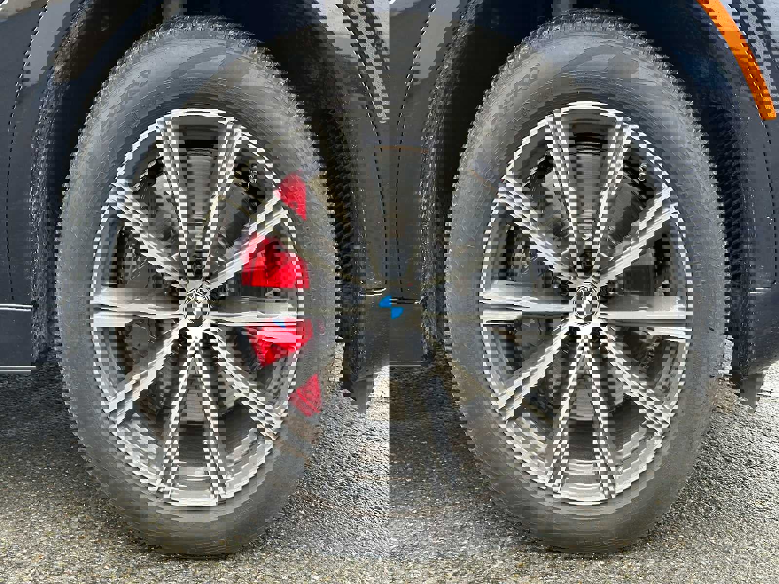 Used 2025 BMW X6 M60i image 9