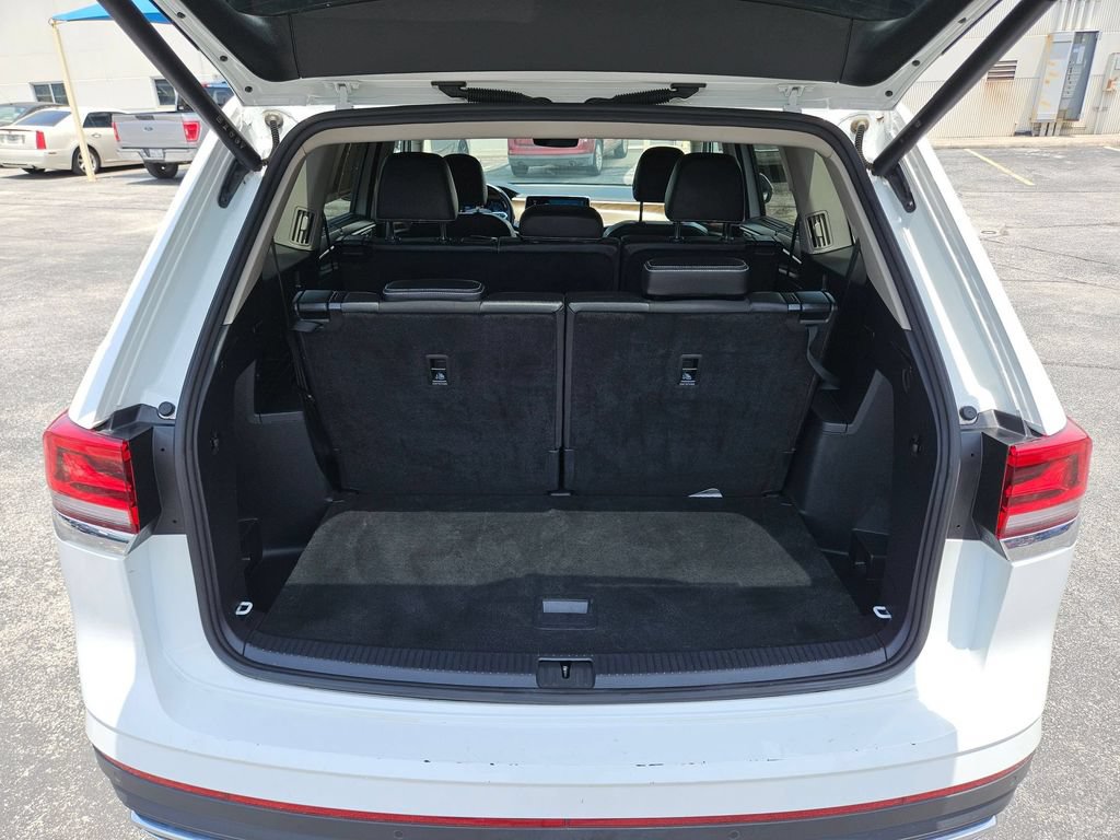Used 2025 Volkswagen Atlas SE FWD image 27
