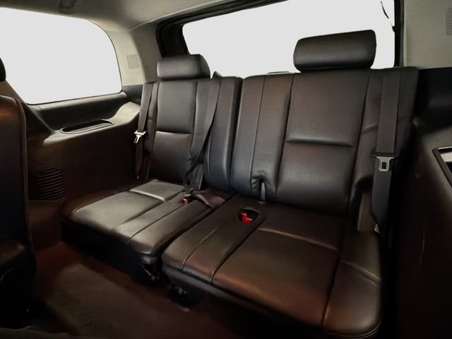 Used 2010 Cadillac Escalade Premium AWD/4WD image 24