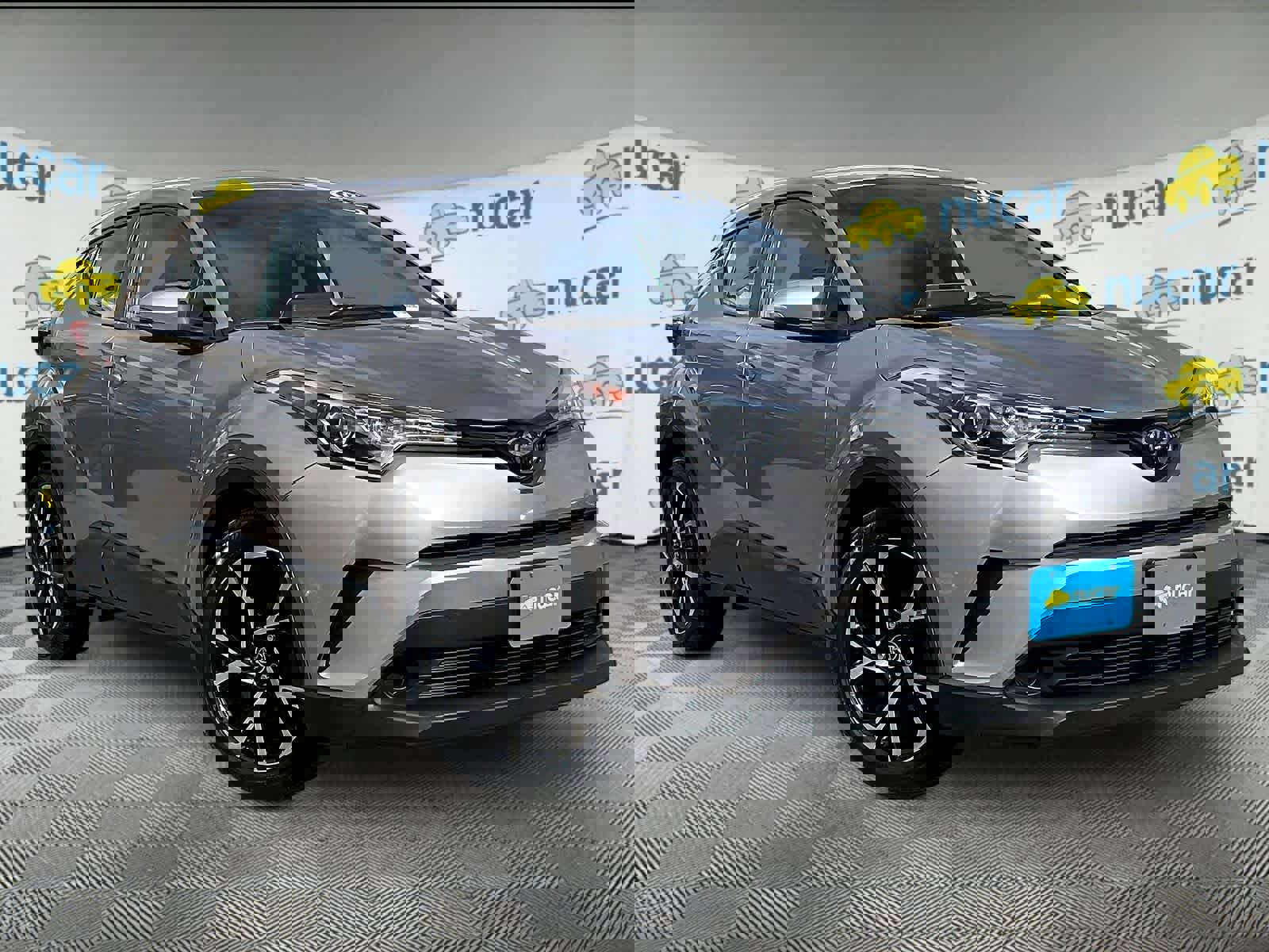 Used 2019 Toyota C-HR XLE image 1