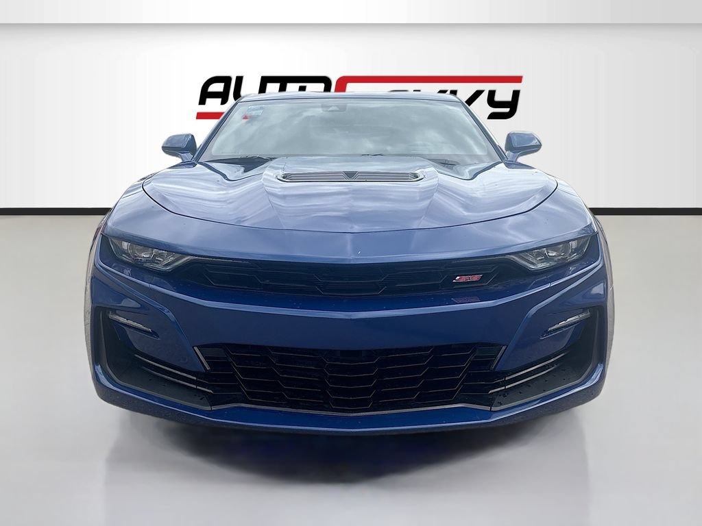 Used 2020 Chevrolet Camaro SS RWD image 2