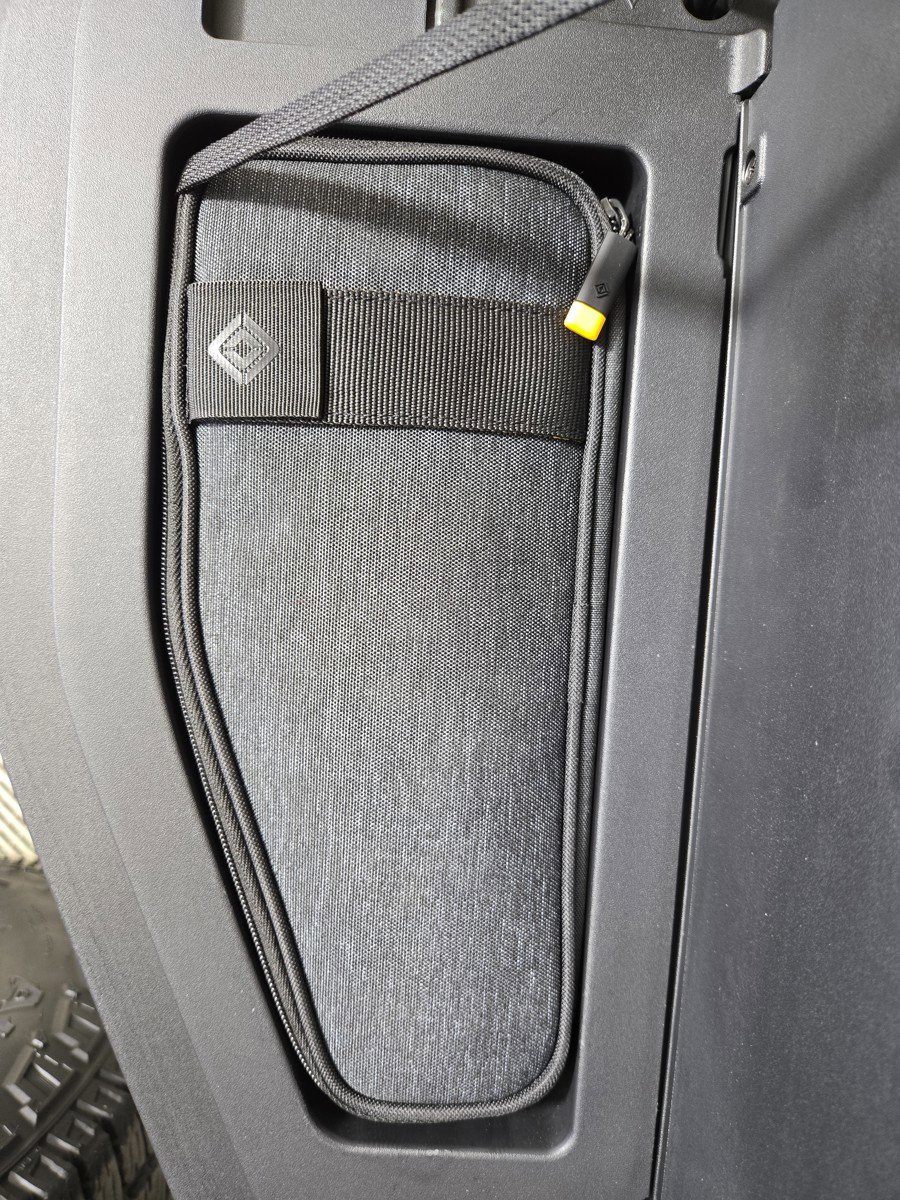 Used 2023 Rivian R1T Adventure AWD/4WD image 32