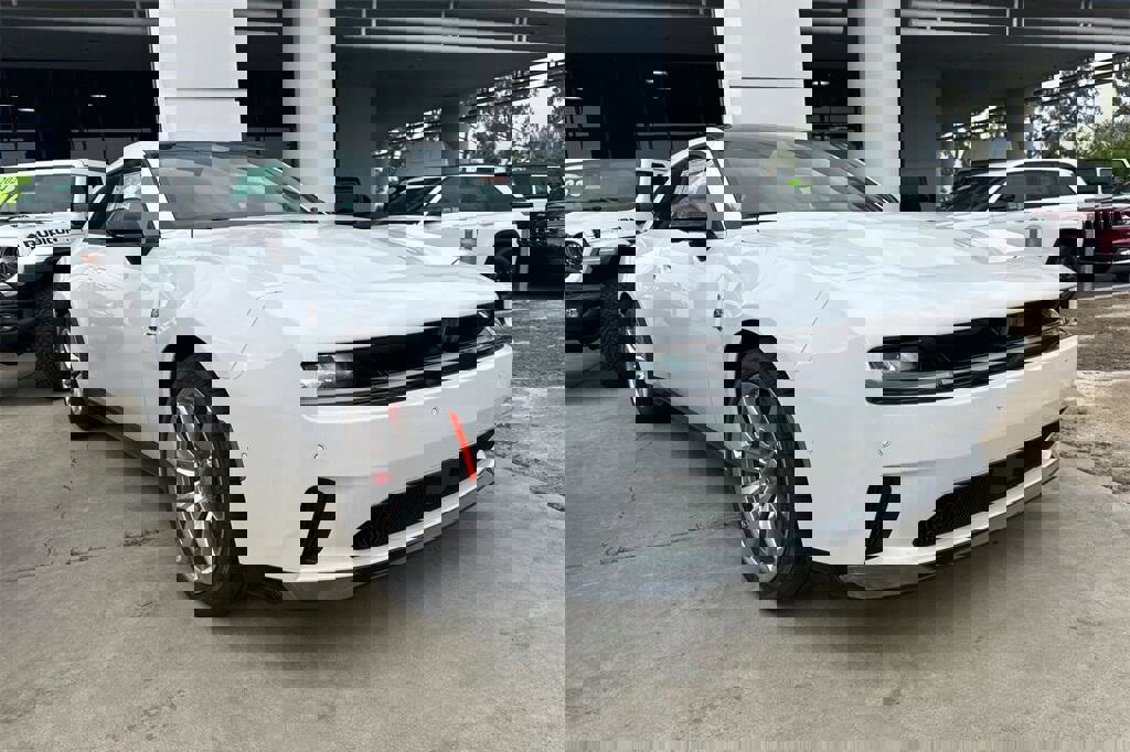 New 2024 Dodge Charger Daytona Scat Pack w/ Plus Group image 3