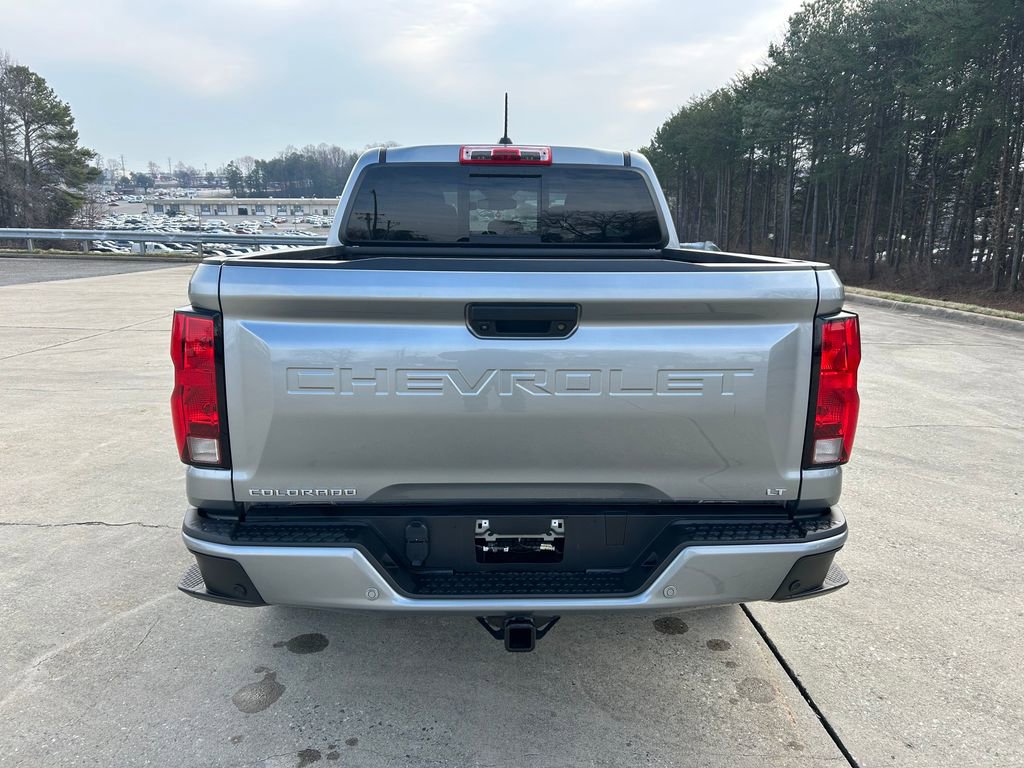Used 2024 Chevrolet Colorado LT w/ LT Convenience Package II image 5