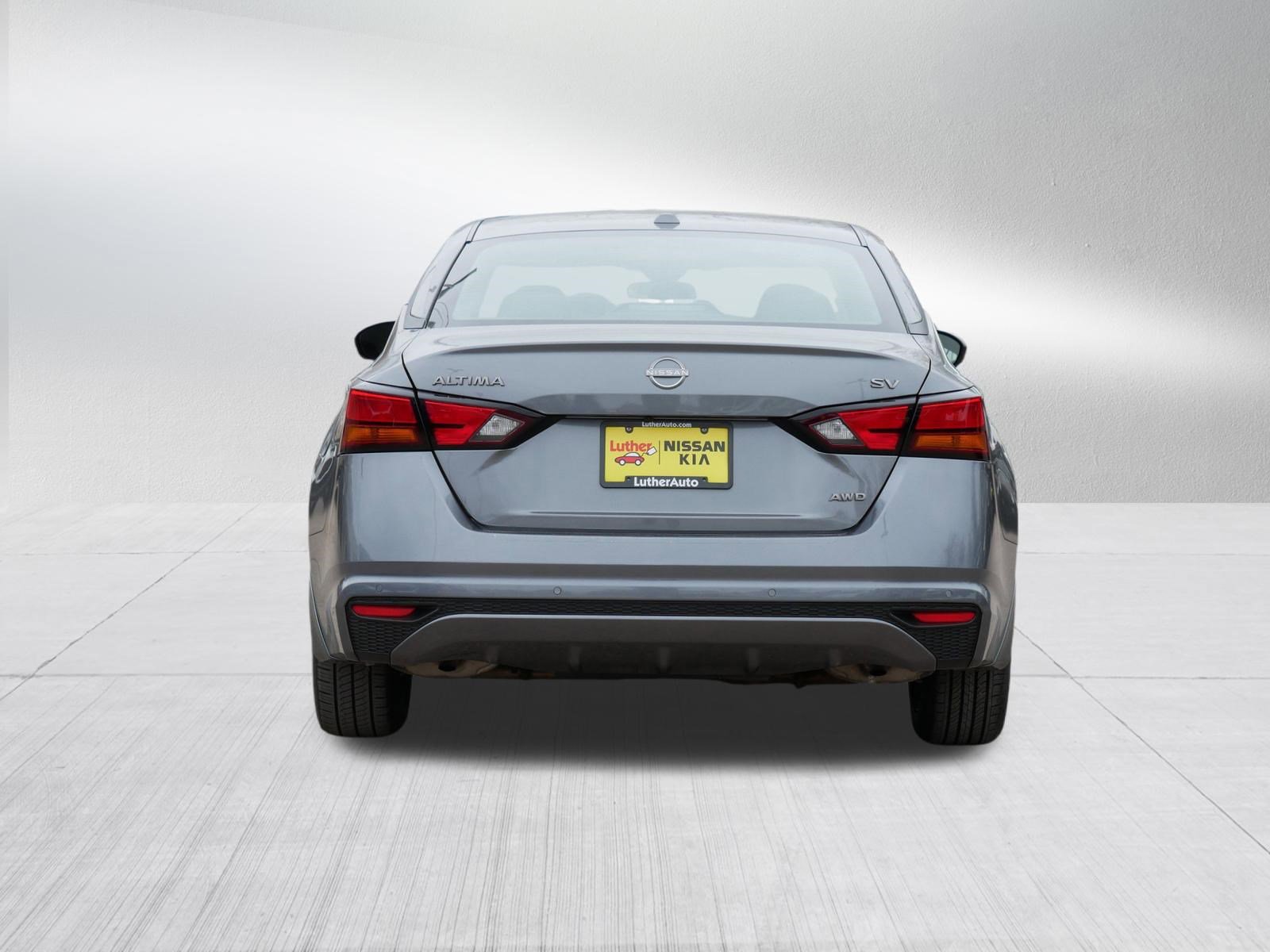 Certified 2024 Nissan Altima 2.5 SV image 6