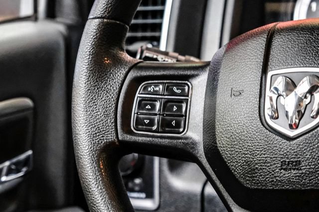 Used 2018 RAM 2500 SLT w/ Cold Weather Group AWD/4WD image 16