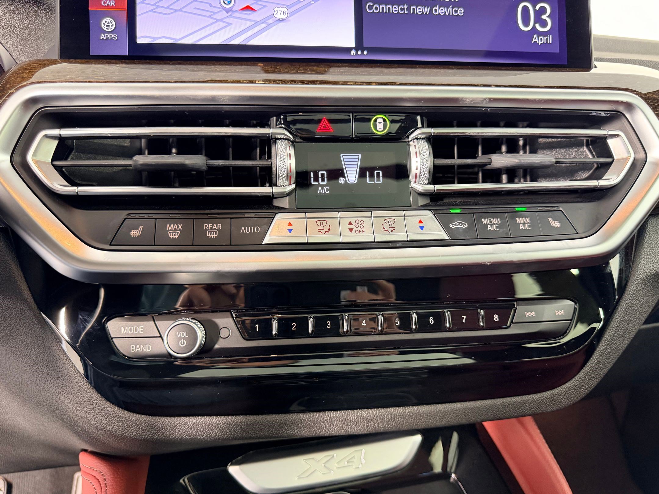 Certified 2025 BMW X4 xDrive30i AWD/4WD image 22