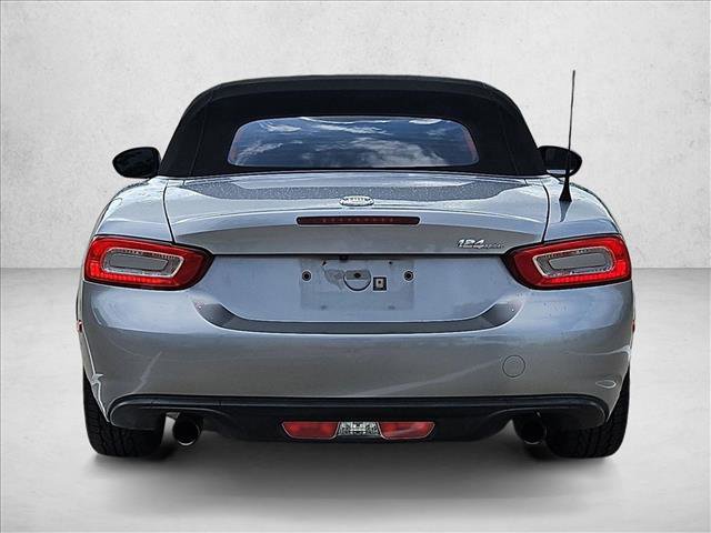 Used 2017 FIAT 124 Spider Lusso image 7