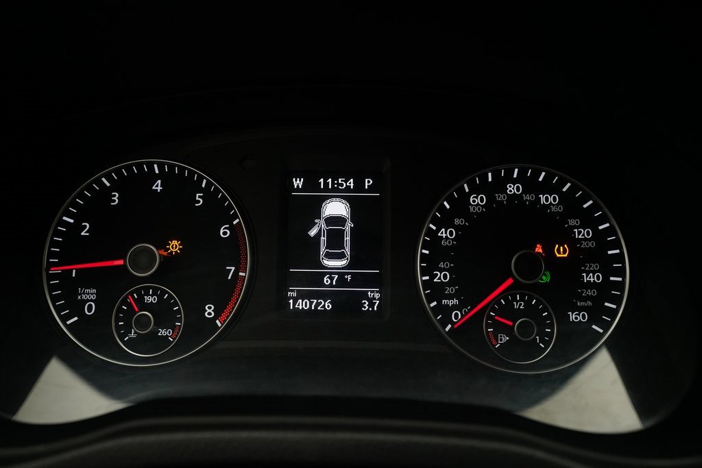 Used 2015 Volkswagen Passat 1.8T Sport image 2