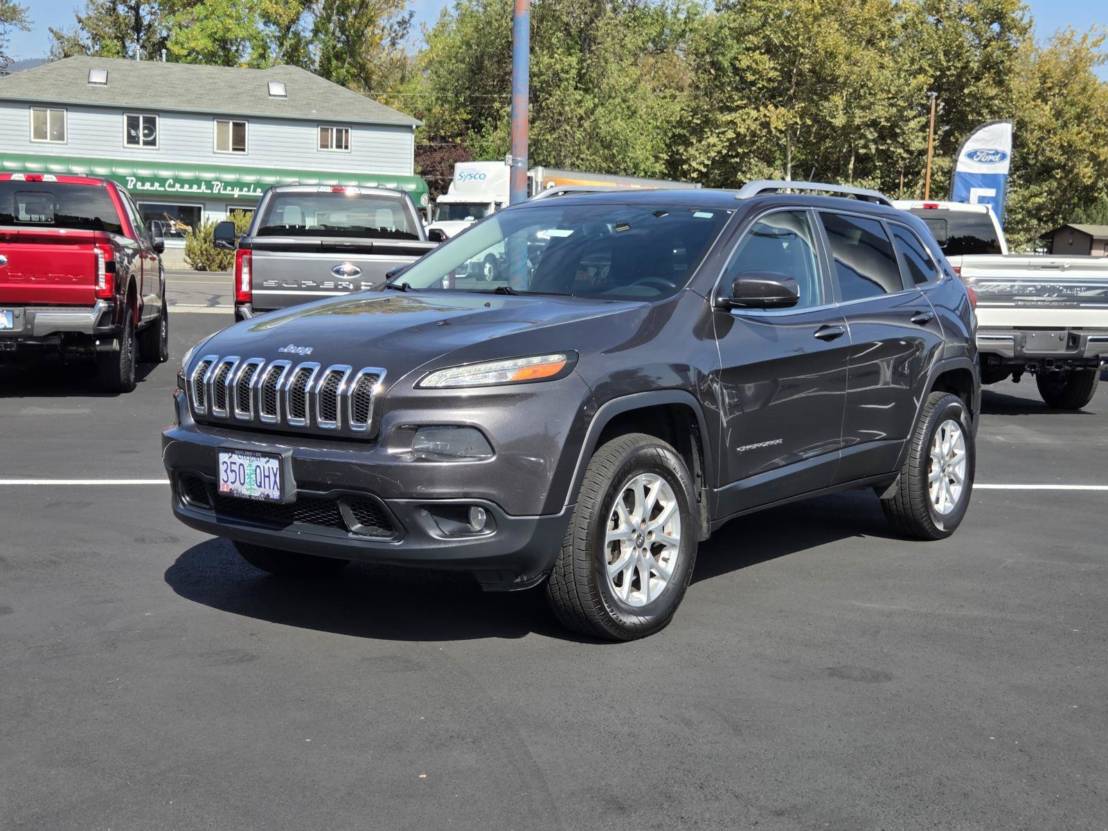 Used 2015 Jeep Cherokee Latitude w/ Comfort/Convenience Group