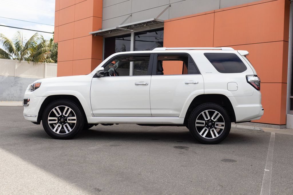 Used 2023 Toyota 4Runner Limited AWD/4WD image 5
