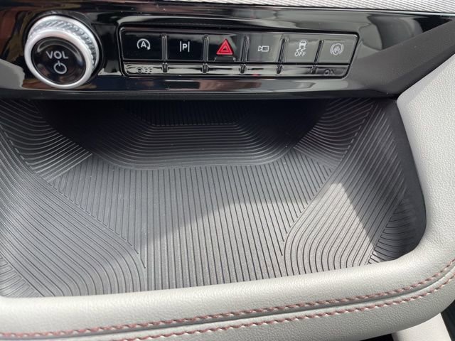 New 2026 Ford Explorer Active image 38