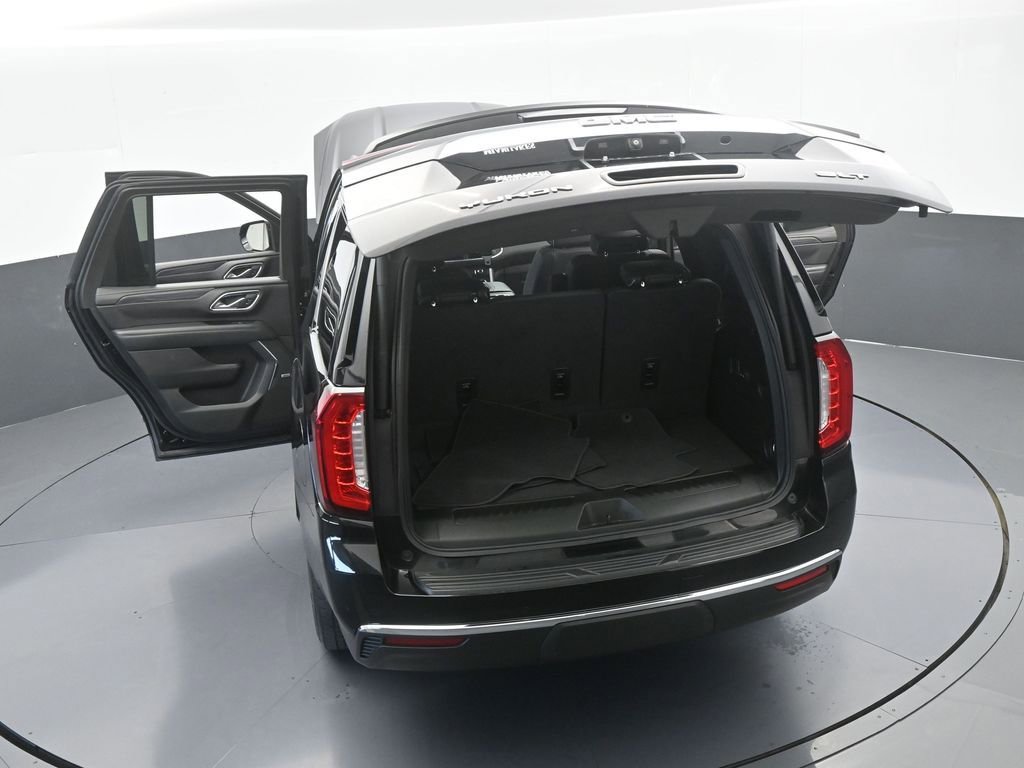 Used 2024 GMC Yukon SLT w/ SLT Luxury Package image 80