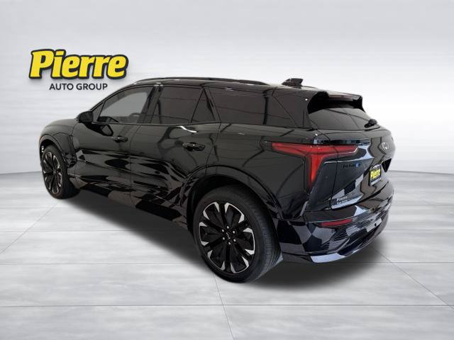 Used 2024 Chevrolet Blazer EV RS AWD/4WD image 2