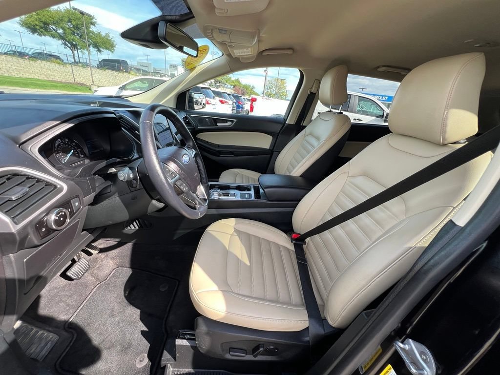 Used 2023 Ford Edge SEL AWD/4WD image 19