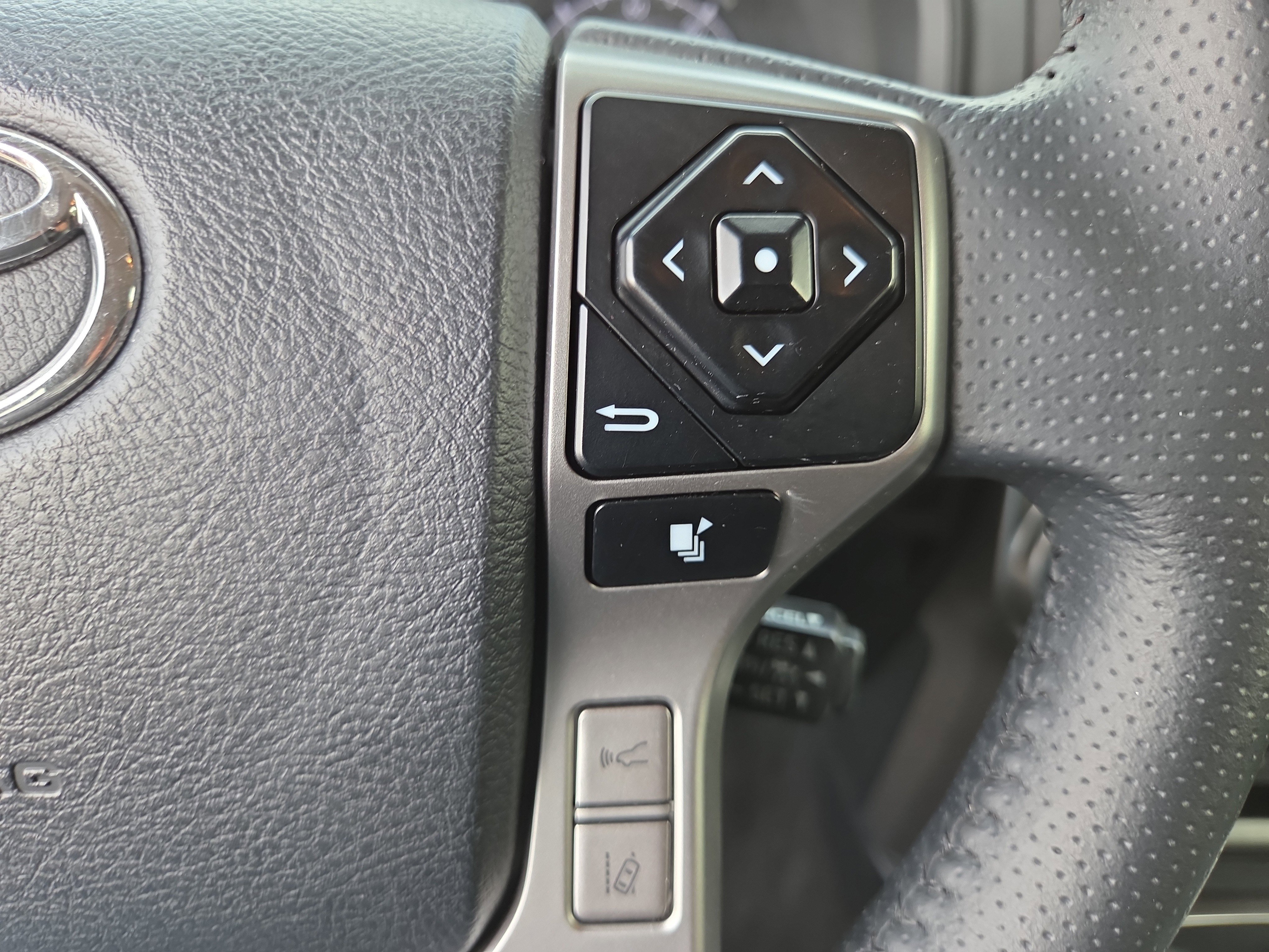 Certified 2024 Toyota 4Runner SR5 image 24