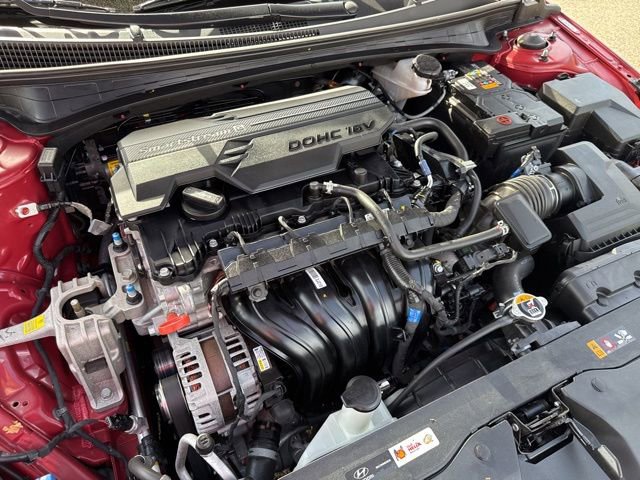 Certified 2023 Hyundai Elantra SE image 28