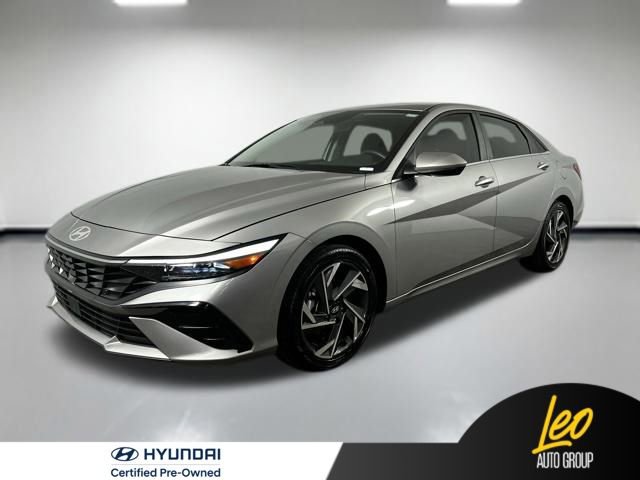 Used 2025 Hyundai Elantra SEL FWD video 1