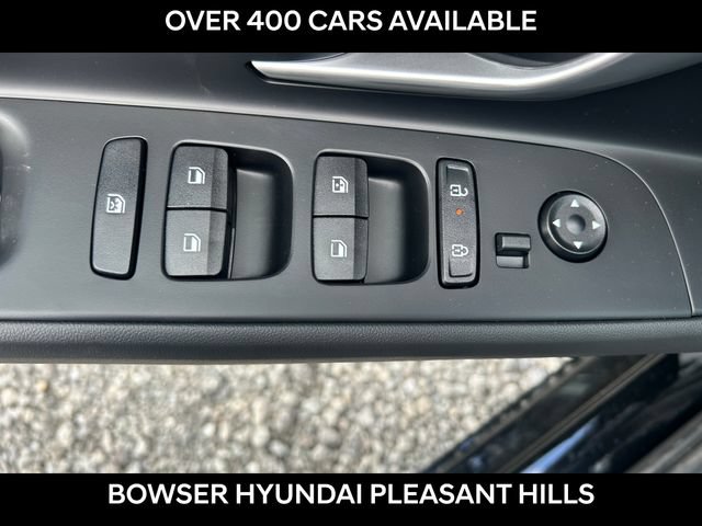 New 2026 Hyundai Elantra Limited FWD image 8
