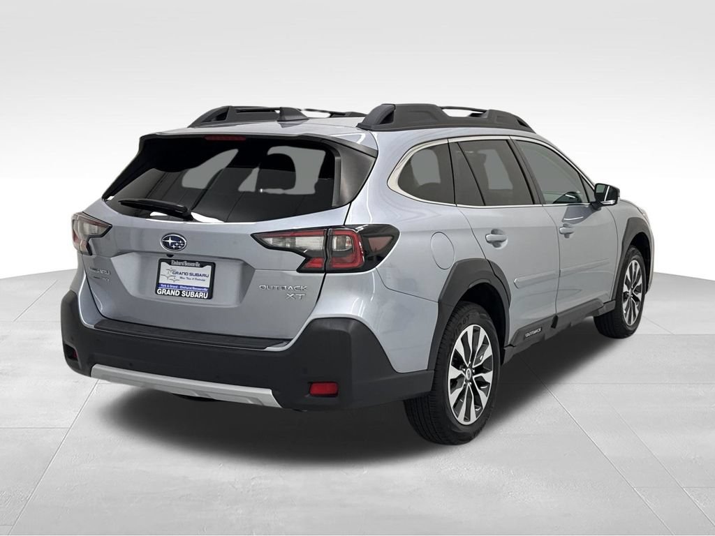 Certified 2023 Subaru Outback Limited XT AWD/4WD image 7