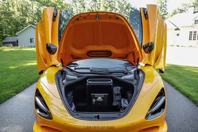 Used 2026 McLaren 750S Spider RWD image 47