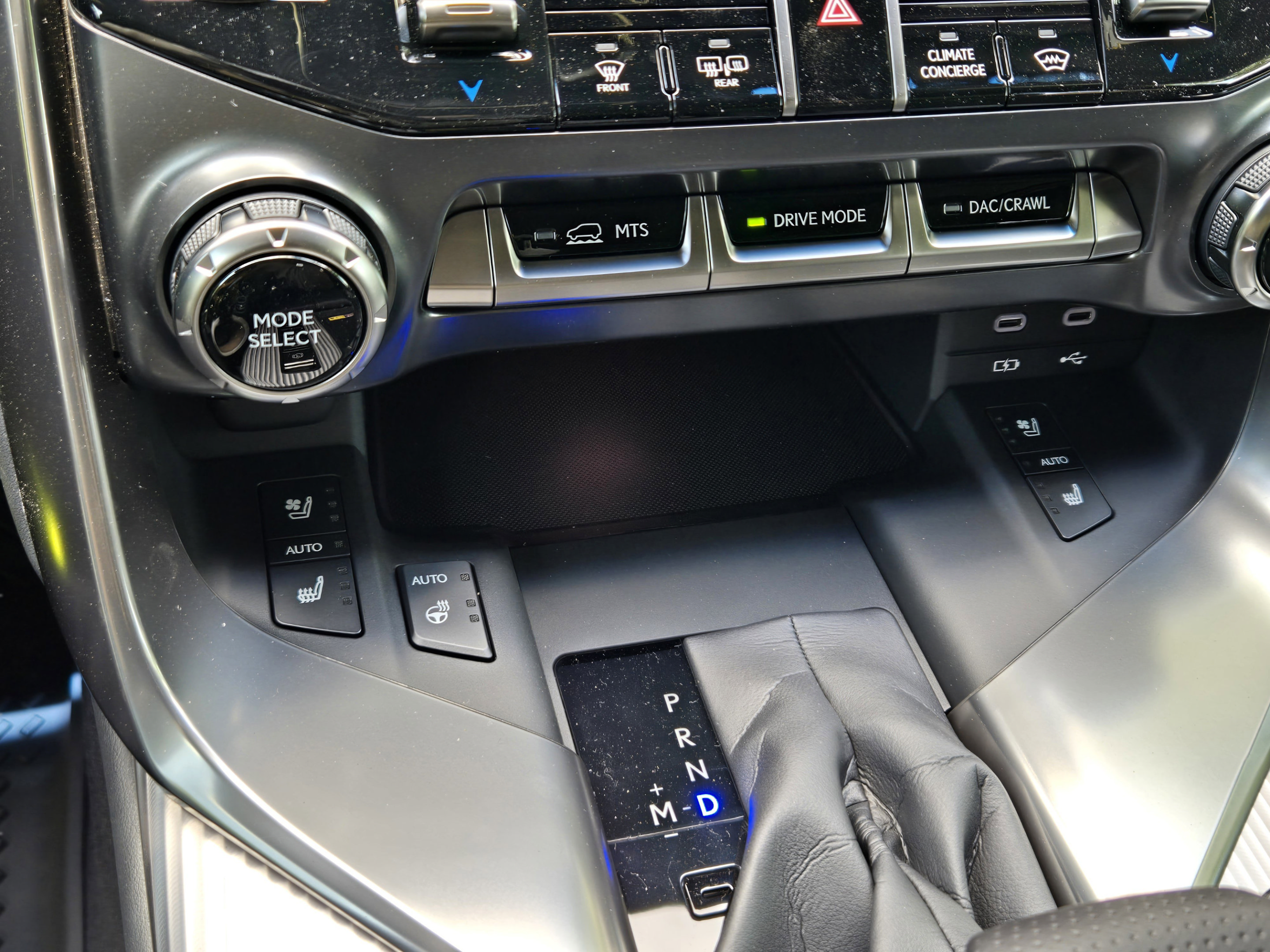 New 2026 Lexus LX 600 F Sport AWD/4WD image 10
