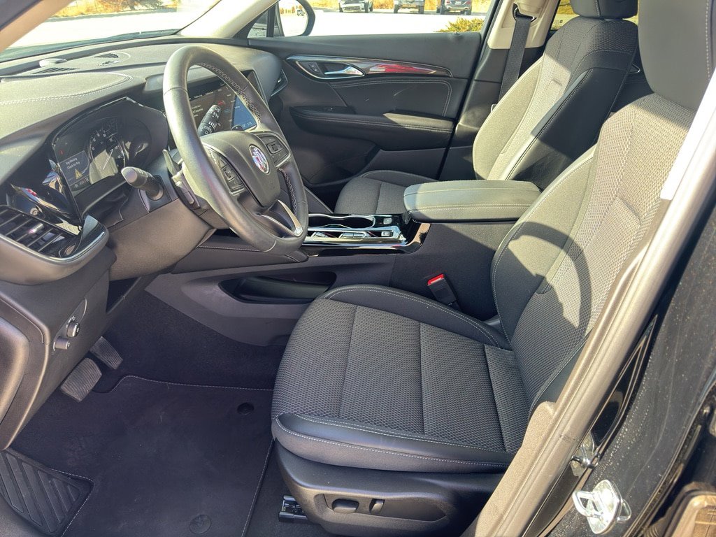 Used 2023 Buick Envision Preferred AWD/4WD image 10