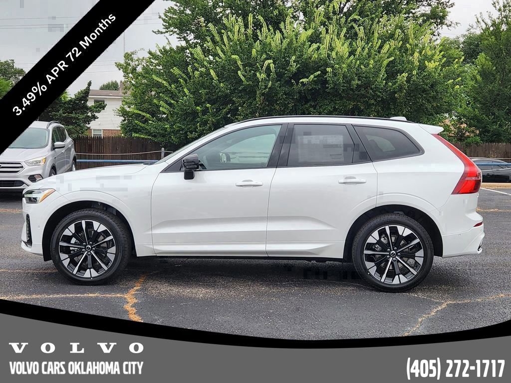 Used 2026 Volvo XC60 B5 Plus w/ Protection Package Premier AWD/4WD image 3