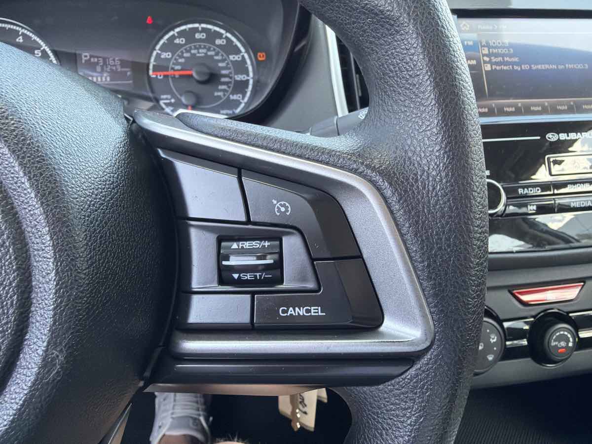 Used 2017 Subaru Impreza 2.0i AWD/4WD image 23