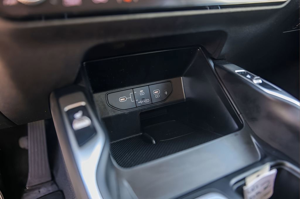 Used 2024 Jeep Wrangler Unlimited Sport AWD/4WD image 19