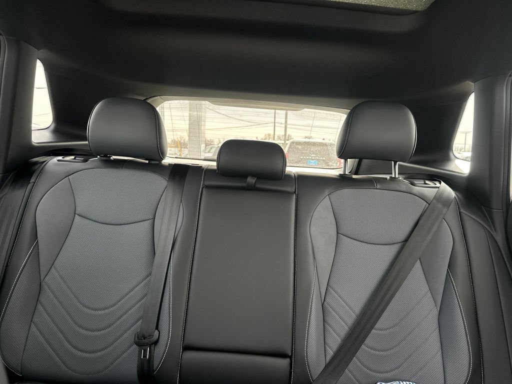 New 2026 Volkswagen Tiguan SE R-Line AWD/4WD image 23