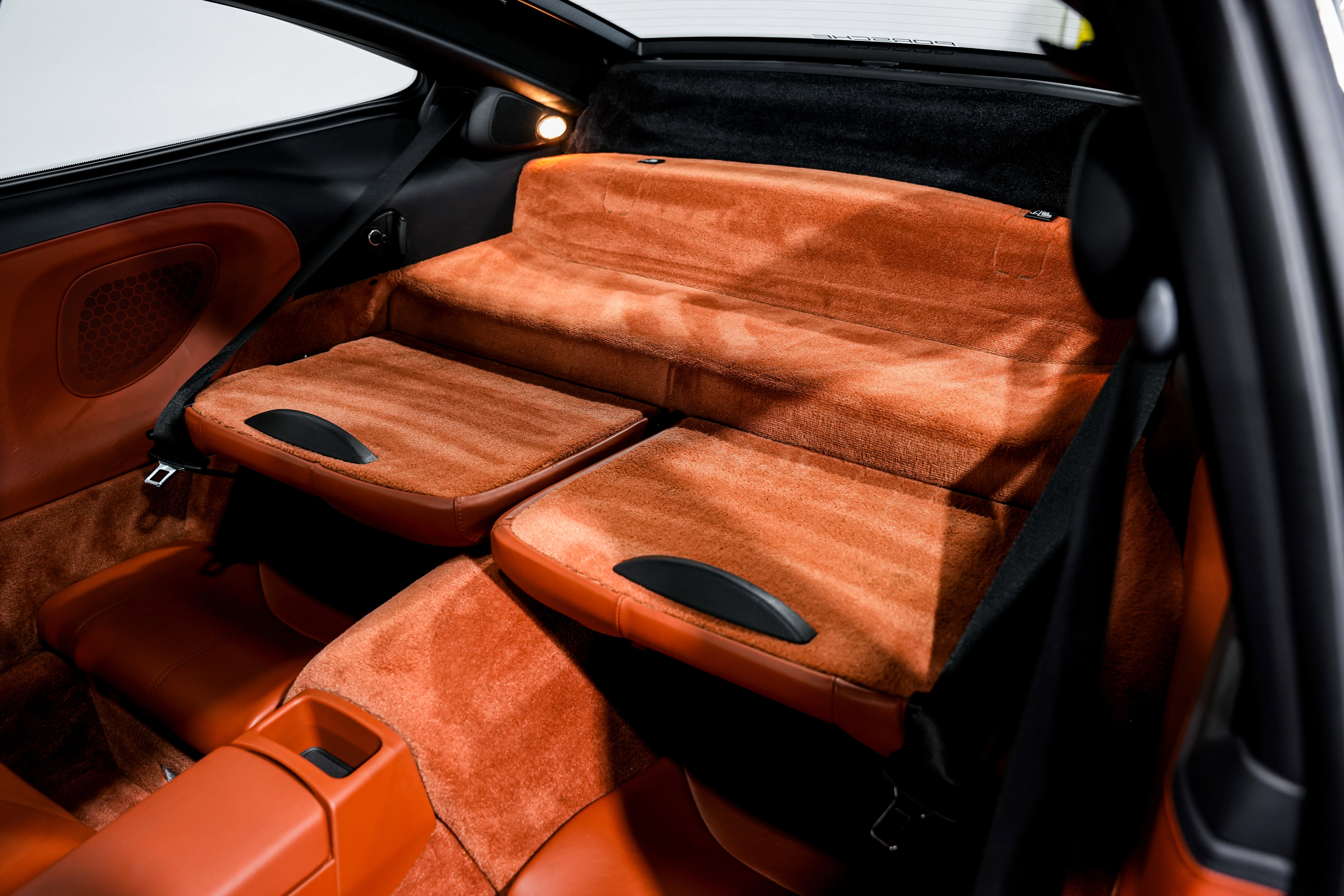 Used 2010 Porsche 911 Targa 4S image 23