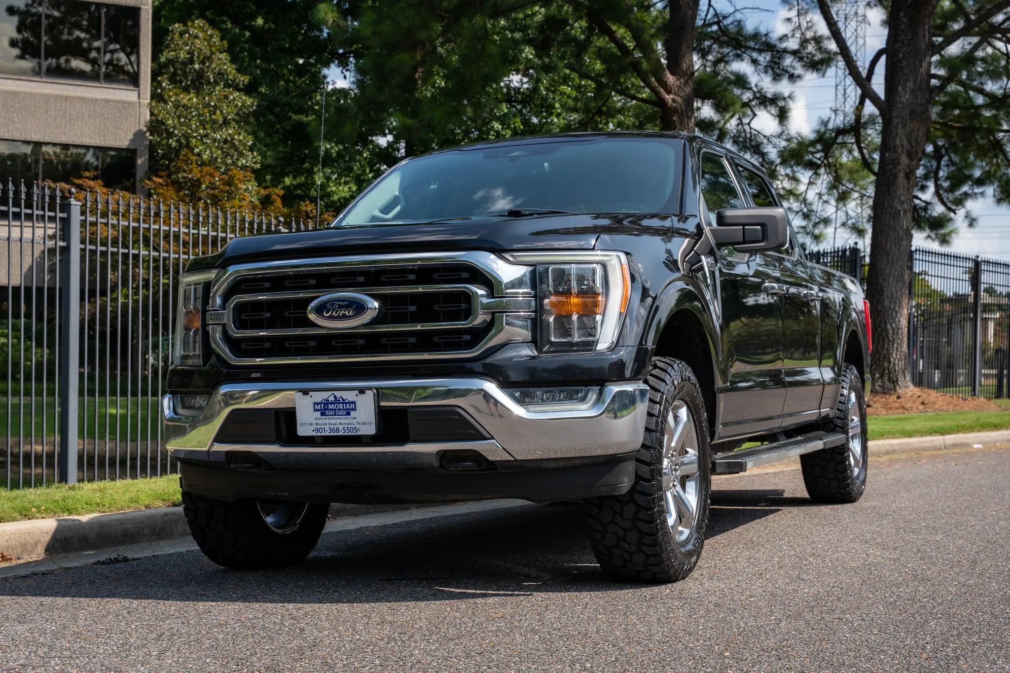 Used 2023 Ford F150 XLT w/ Equipment Group 302A High AWD/4WD image 2