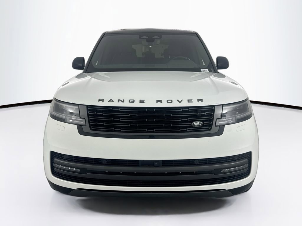 New 2026 Land Rover Range Rover SE image 2