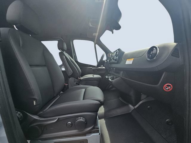 New 2026 Mercedes-Benz Sprinter 2500 image 9