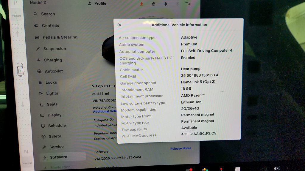 Used 2024 Tesla Model X image 15