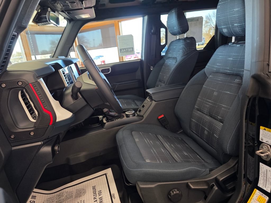 New 2025 Ford Bronco Heritage Edition AWD/4WD image 4