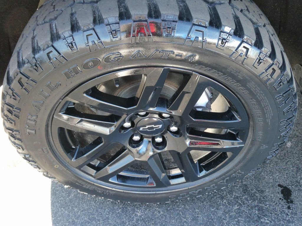 Used 2022 Chevrolet Silverado 1500 LT Trail Boss w/ Convenience Package II image 10